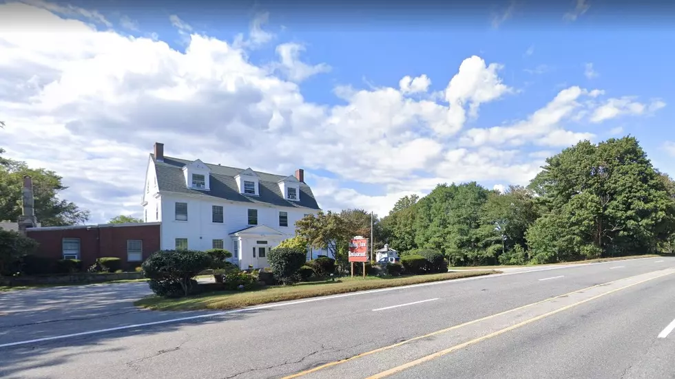 Haunted Restaurant Visit Leads to Trip to Forgotten Rhode Island Cemetery